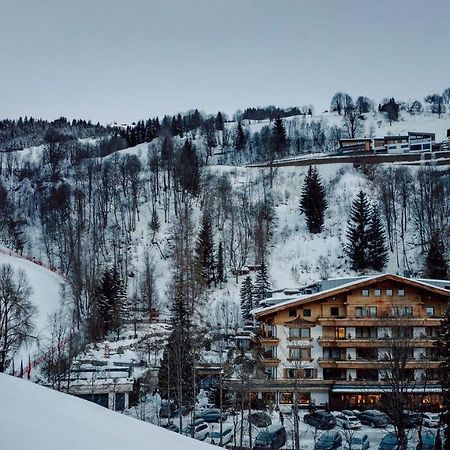 Gartenhotel Theresia 4 Saalbach-Hinterglemm Dış mekan fotoğraf