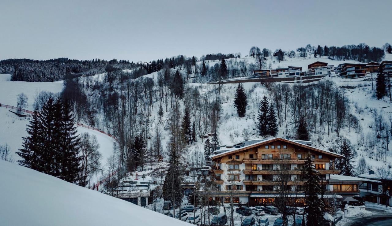 Gartenhotel Theresia 4 Saalbach-Hinterglemm Dış mekan fotoğraf