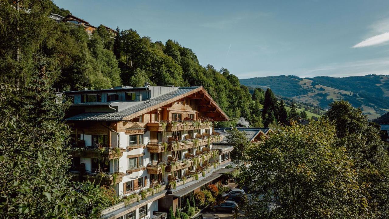 Gartenhotel Theresia 4 Saalbach-Hinterglemm Dış mekan fotoğraf