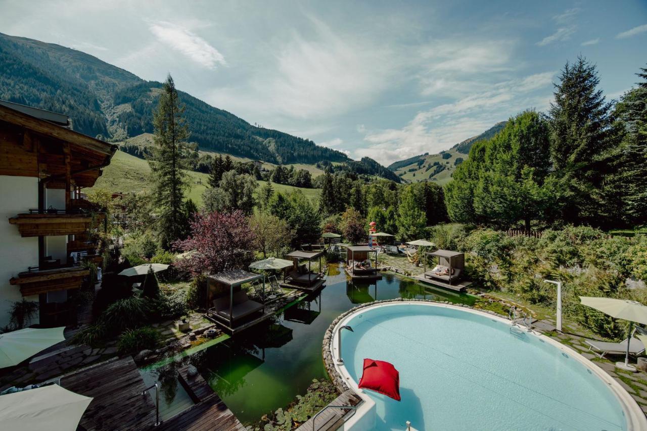 Gartenhotel Theresia 4 Saalbach-Hinterglemm Dış mekan fotoğraf