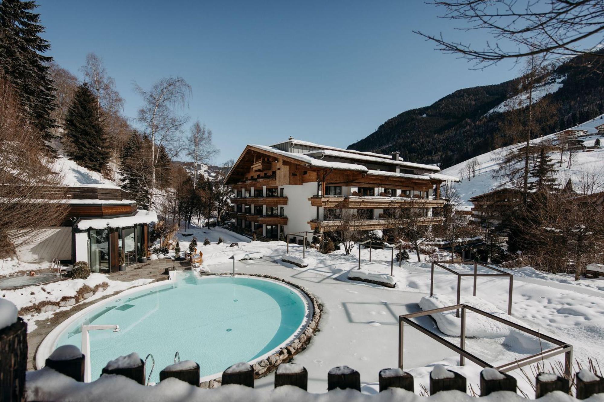 Gartenhotel Theresia 4 Saalbach-Hinterglemm Dış mekan fotoğraf